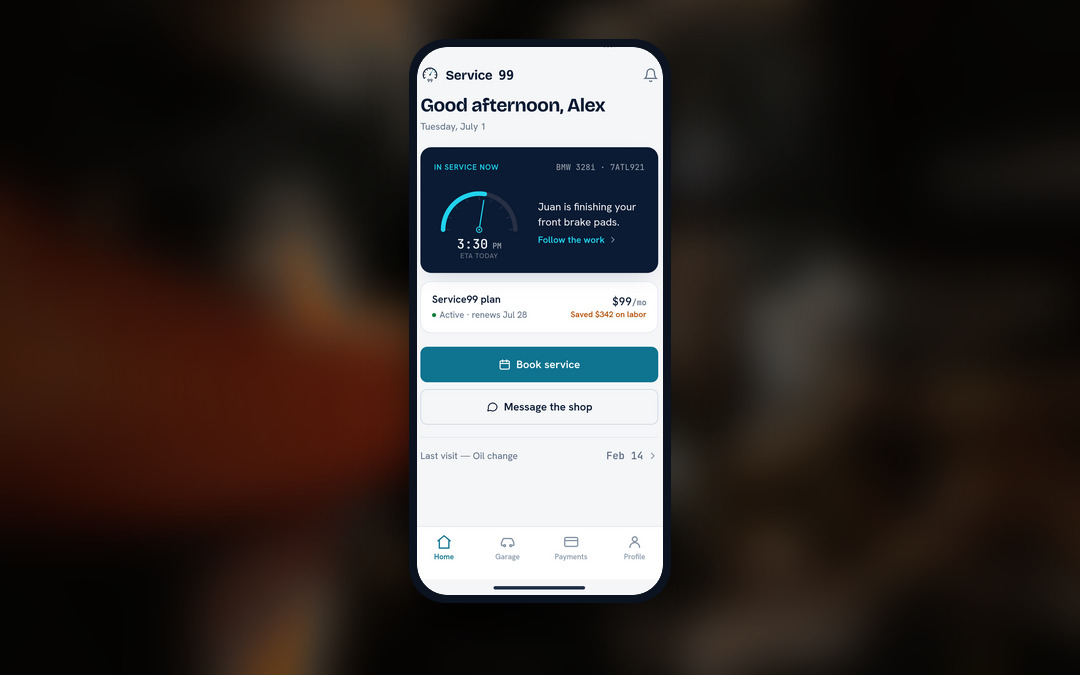 La app de Service99 — regístrate en línea o en la app y quedas listo en minutos.